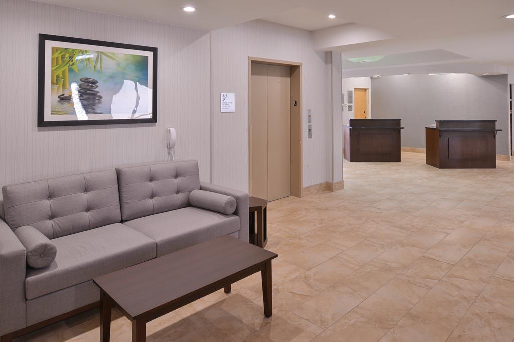 Wyndham Garden Greenville / Spartanburg Airport エクステリア 写真