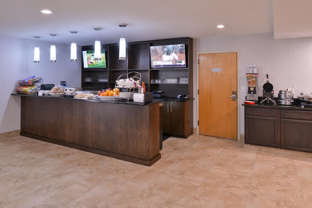 Wyndham Garden Greenville / Spartanburg Airport エクステリア 写真