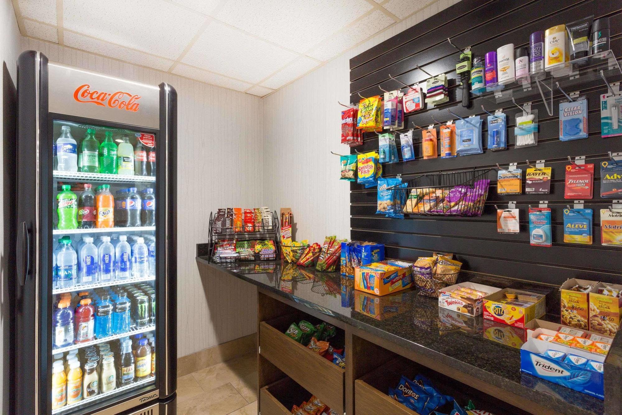 Wyndham Garden Greenville / Spartanburg Airport エクステリア 写真