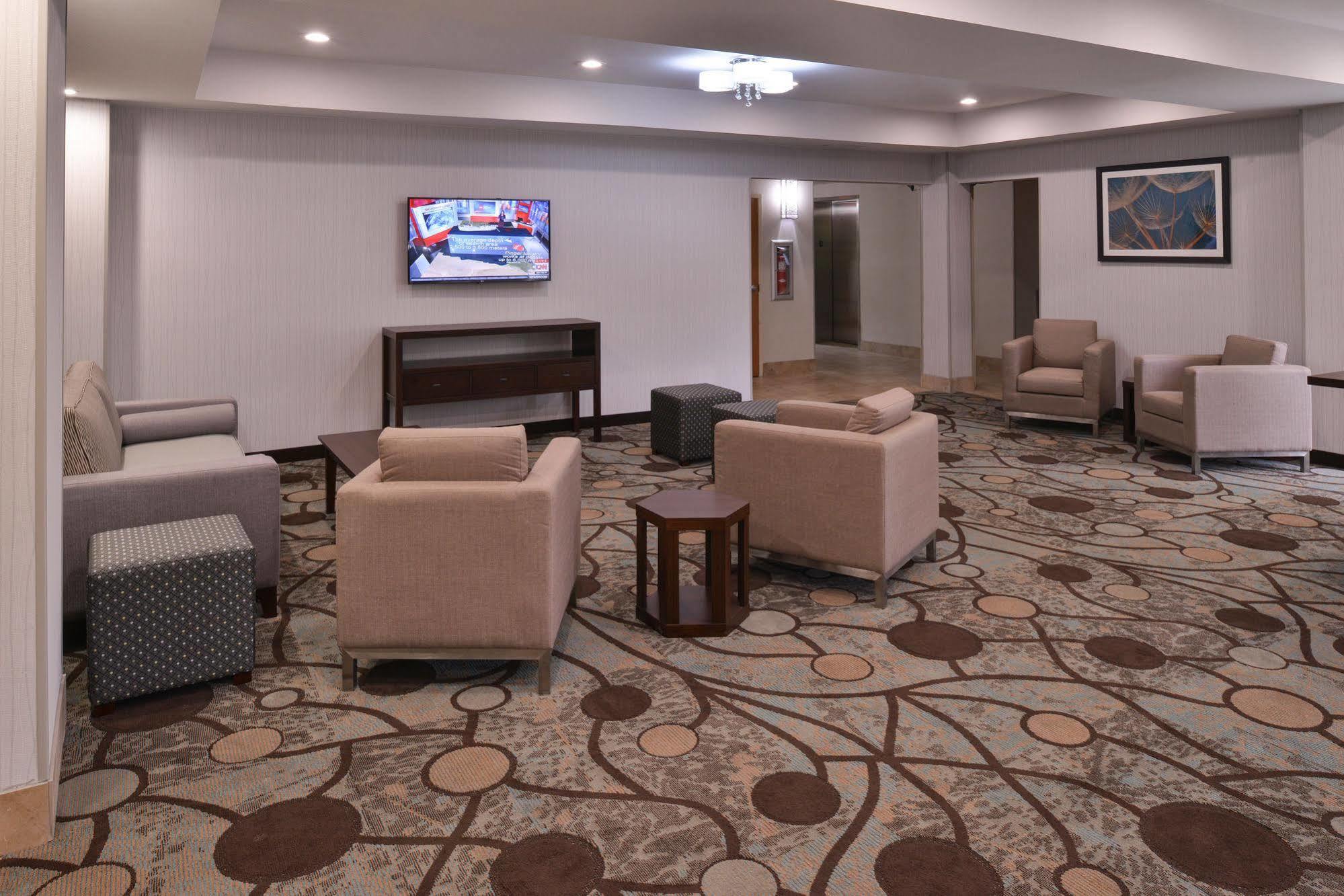 Wyndham Garden Greenville / Spartanburg Airport エクステリア 写真