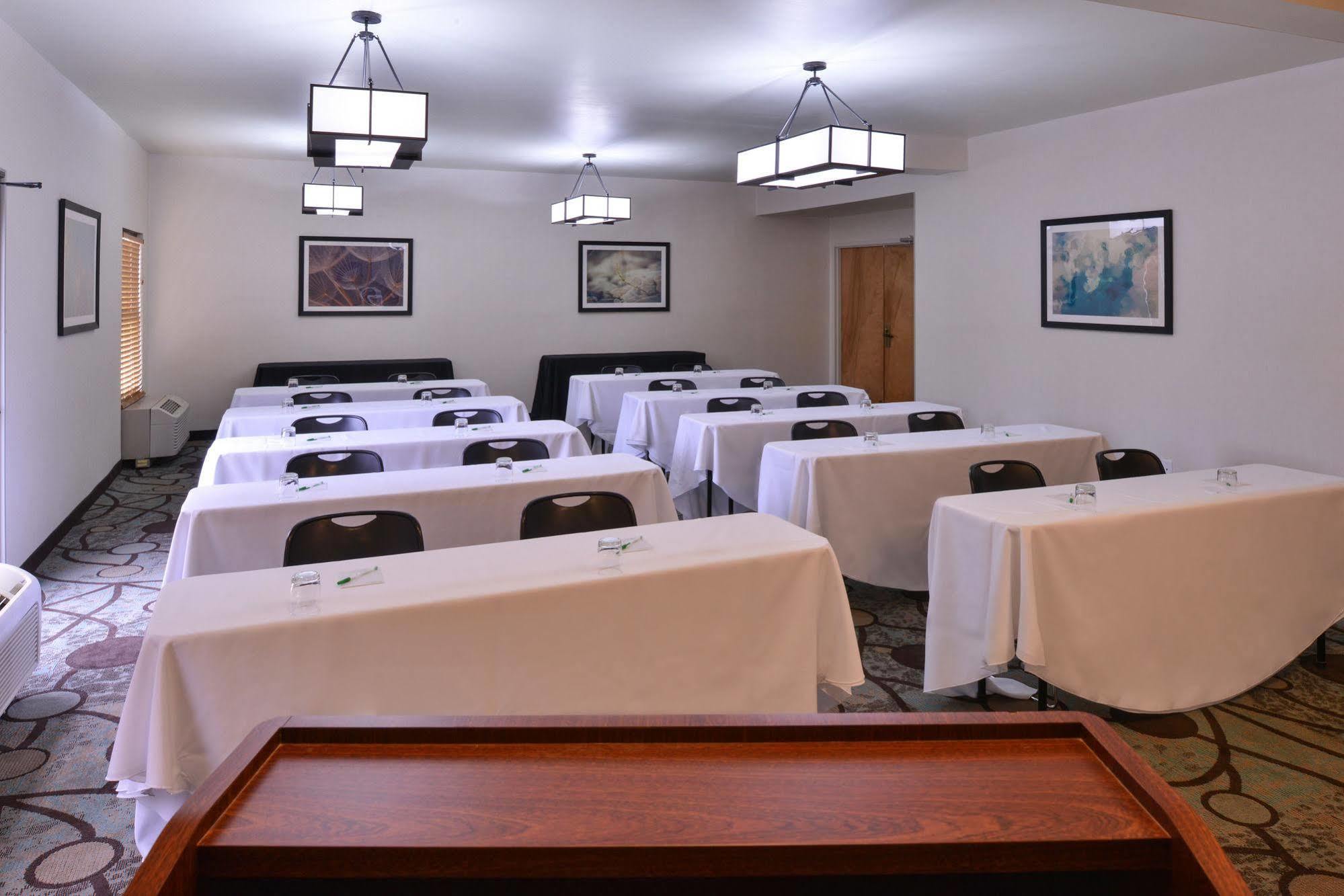 Wyndham Garden Greenville / Spartanburg Airport エクステリア 写真